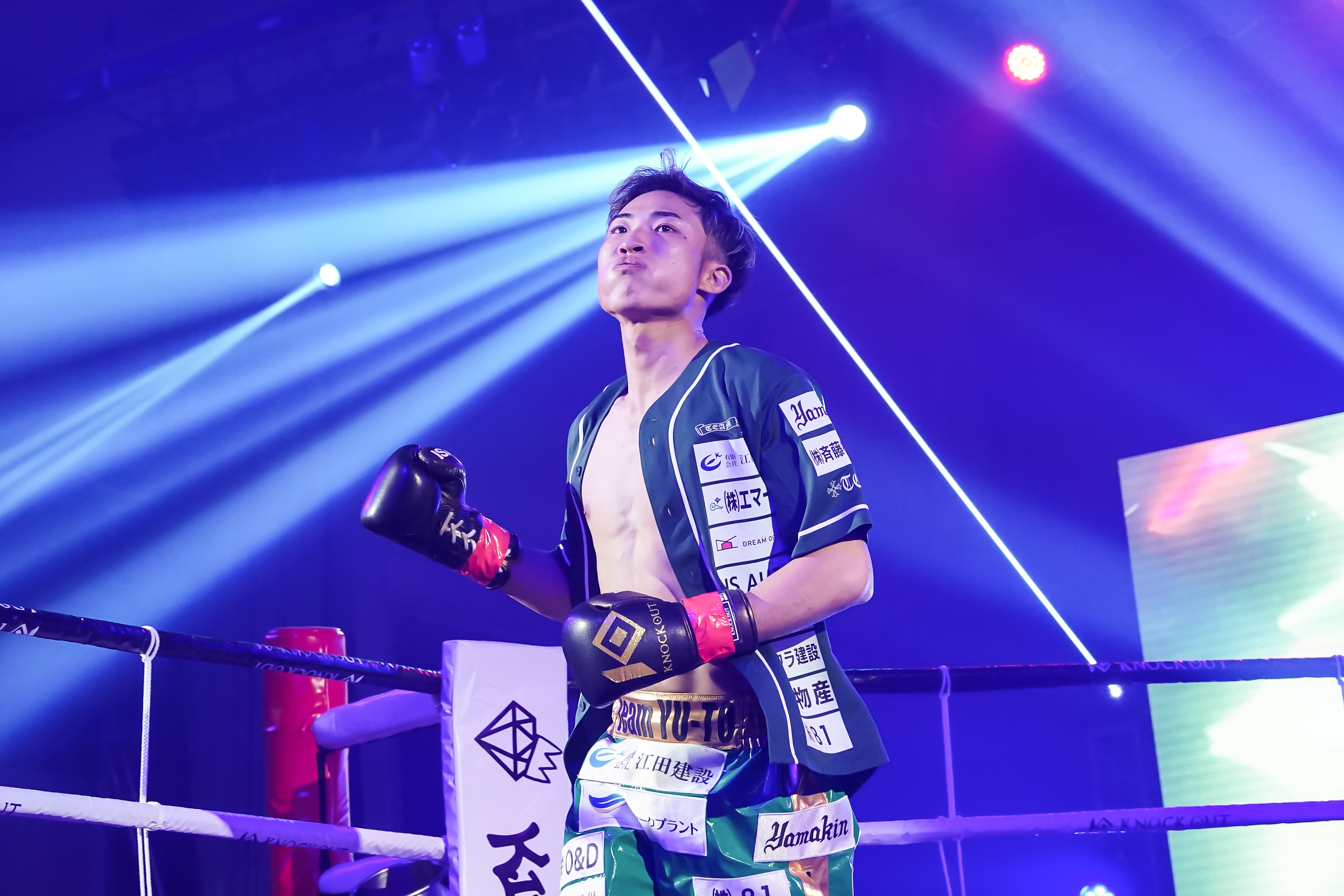 2.15 KNOCK OUT.61｜YOSHIHIRO インタビュー公開！