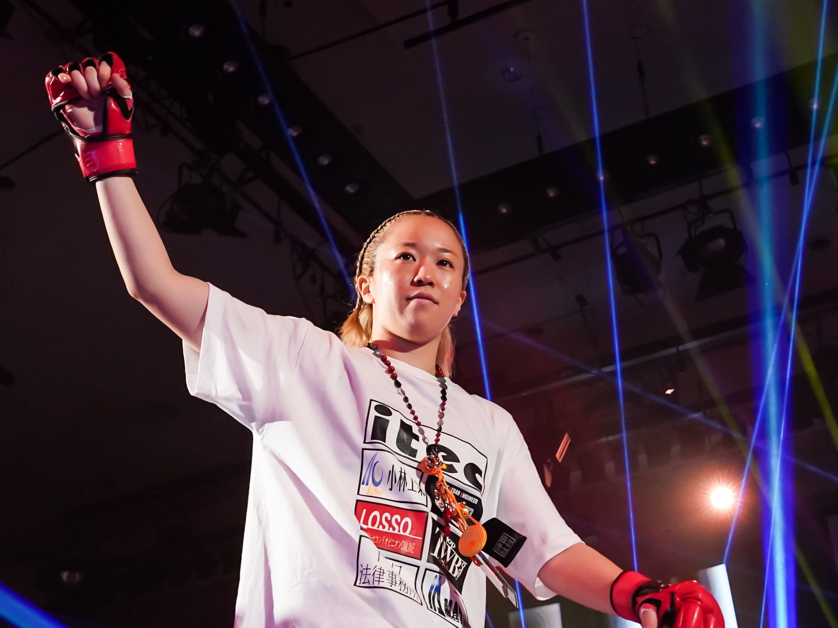 8.8   ～KNOCK OUT SUMMER JAM in OSAKA～｜小林愛理奈 インタビュー公開！