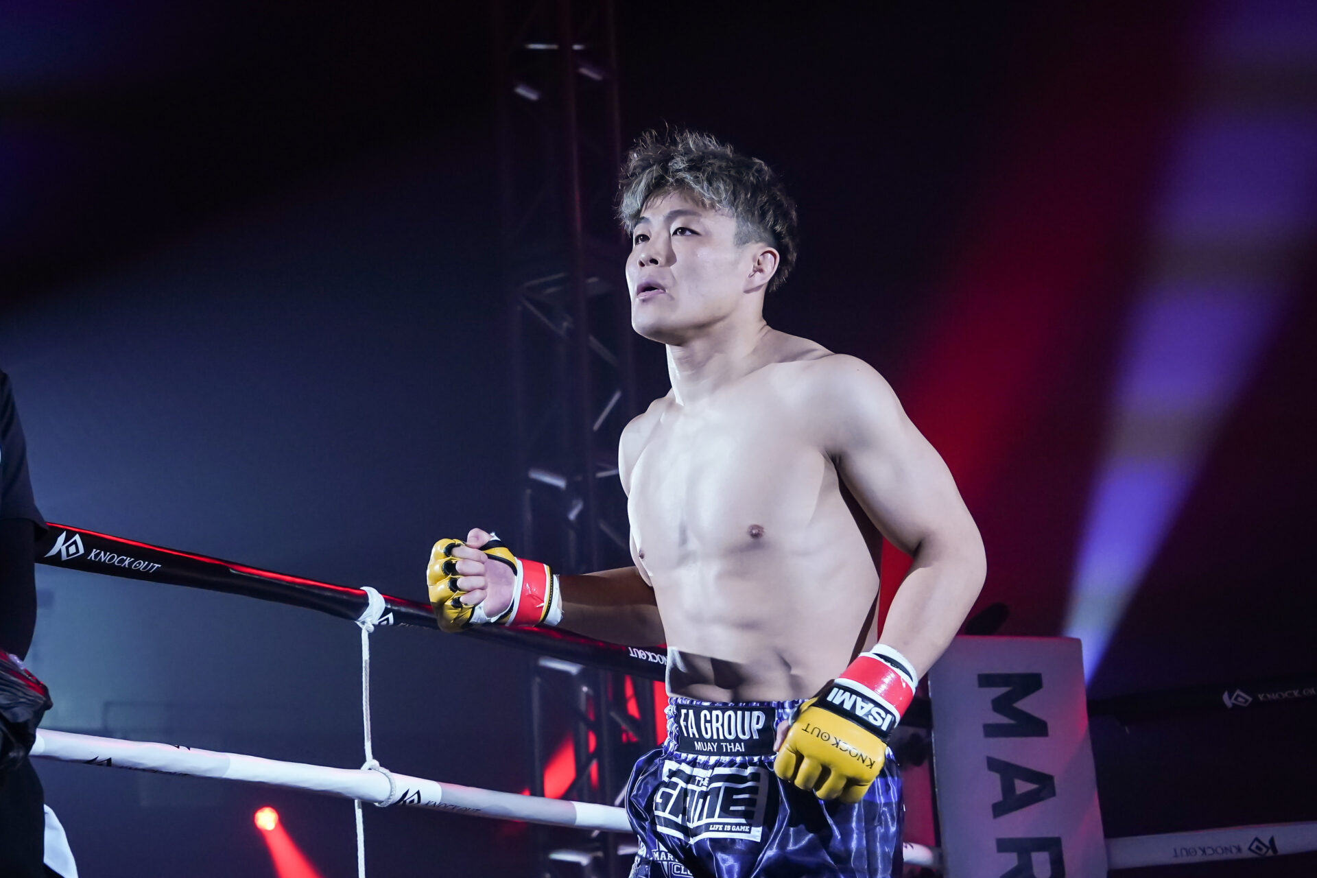 KNOCK OUT.56｜高塩竜司 インタビュー公開！