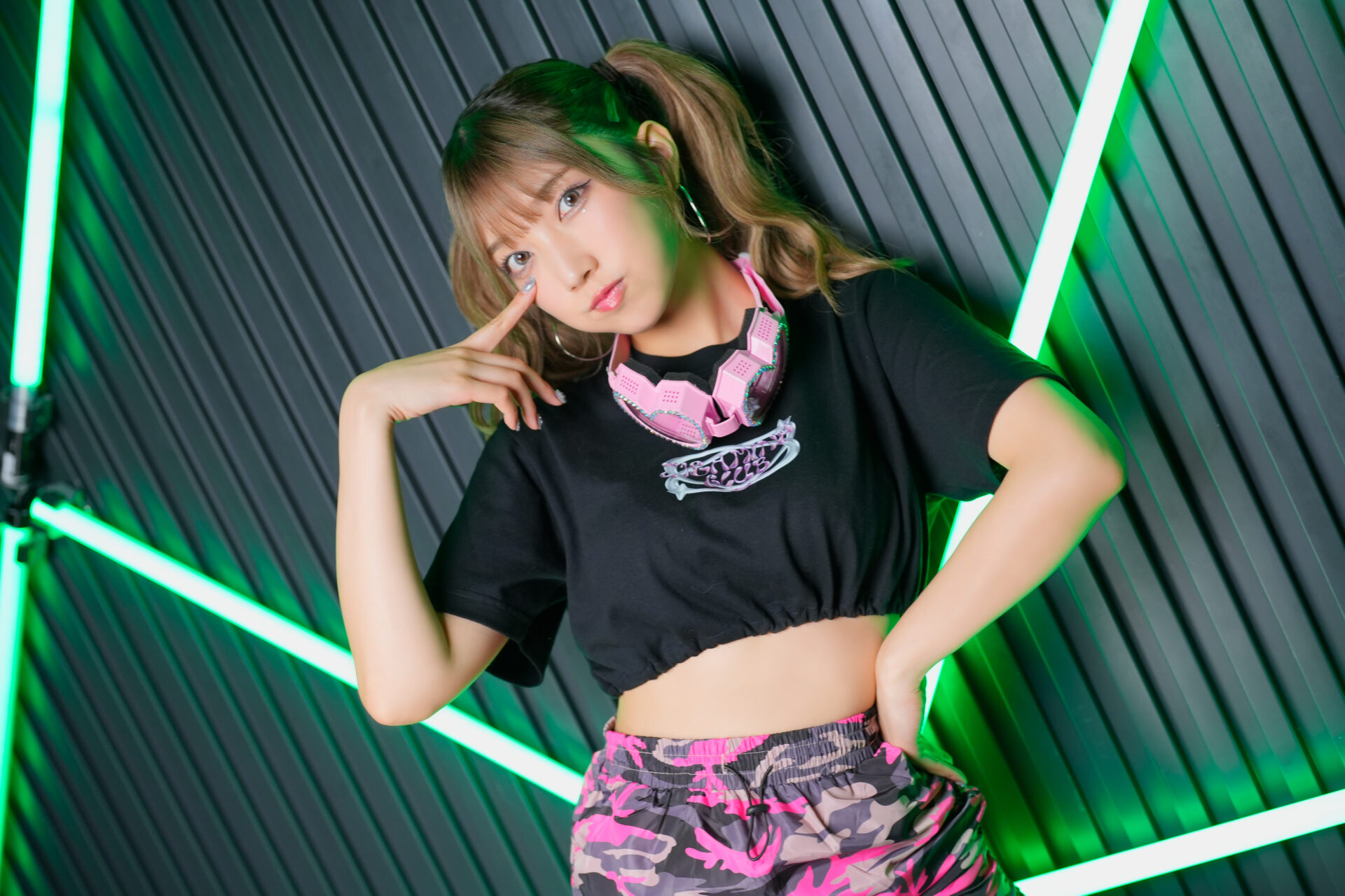 KNOCK OUT.56｜U-NEXT配信の放送席に、スペシャルゲスト出演が決定！