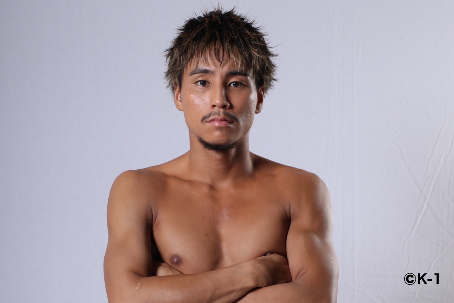 THE KNOCK OUT｜軍司泰斗インタビュー公開！