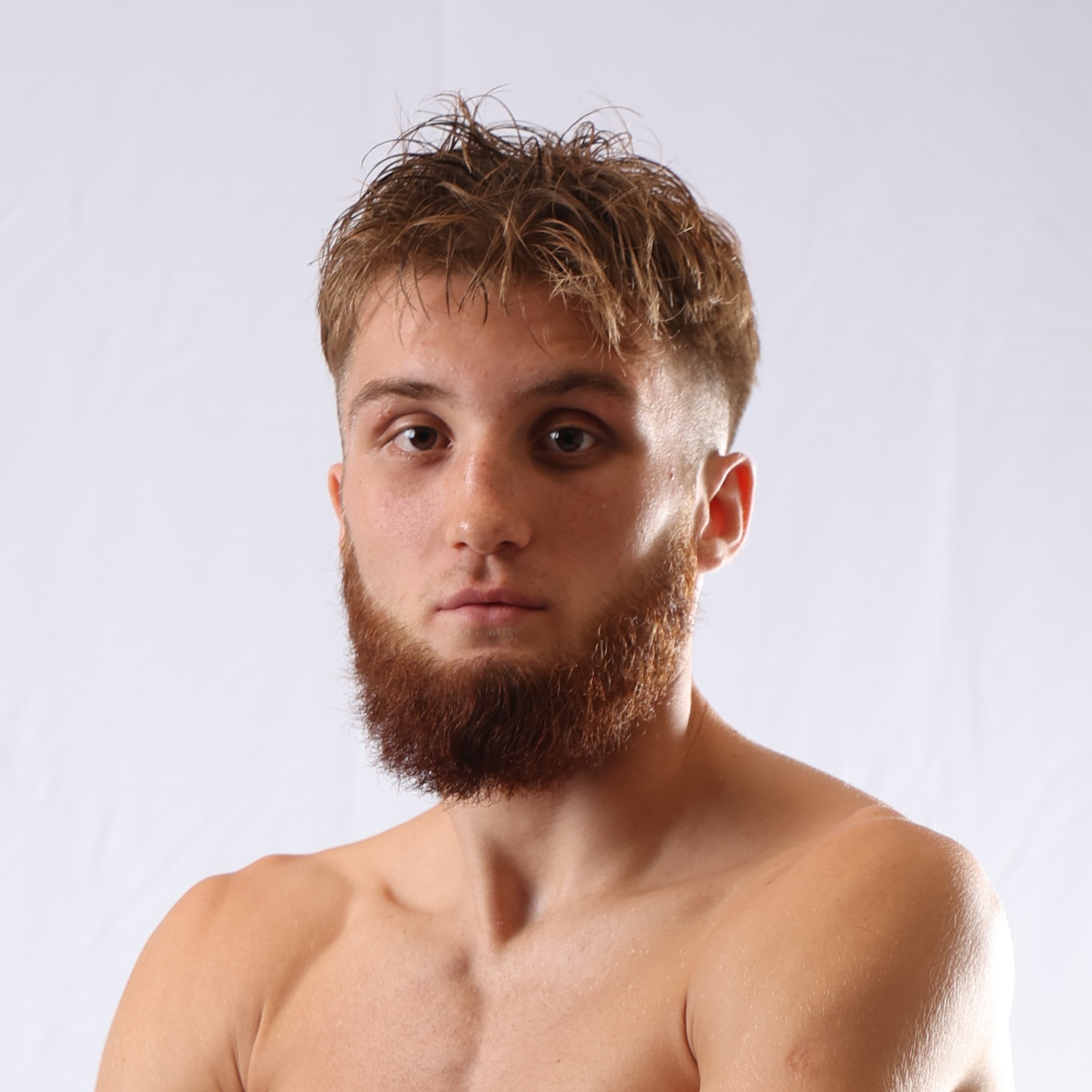 ユリアン・ポズドニアコフ