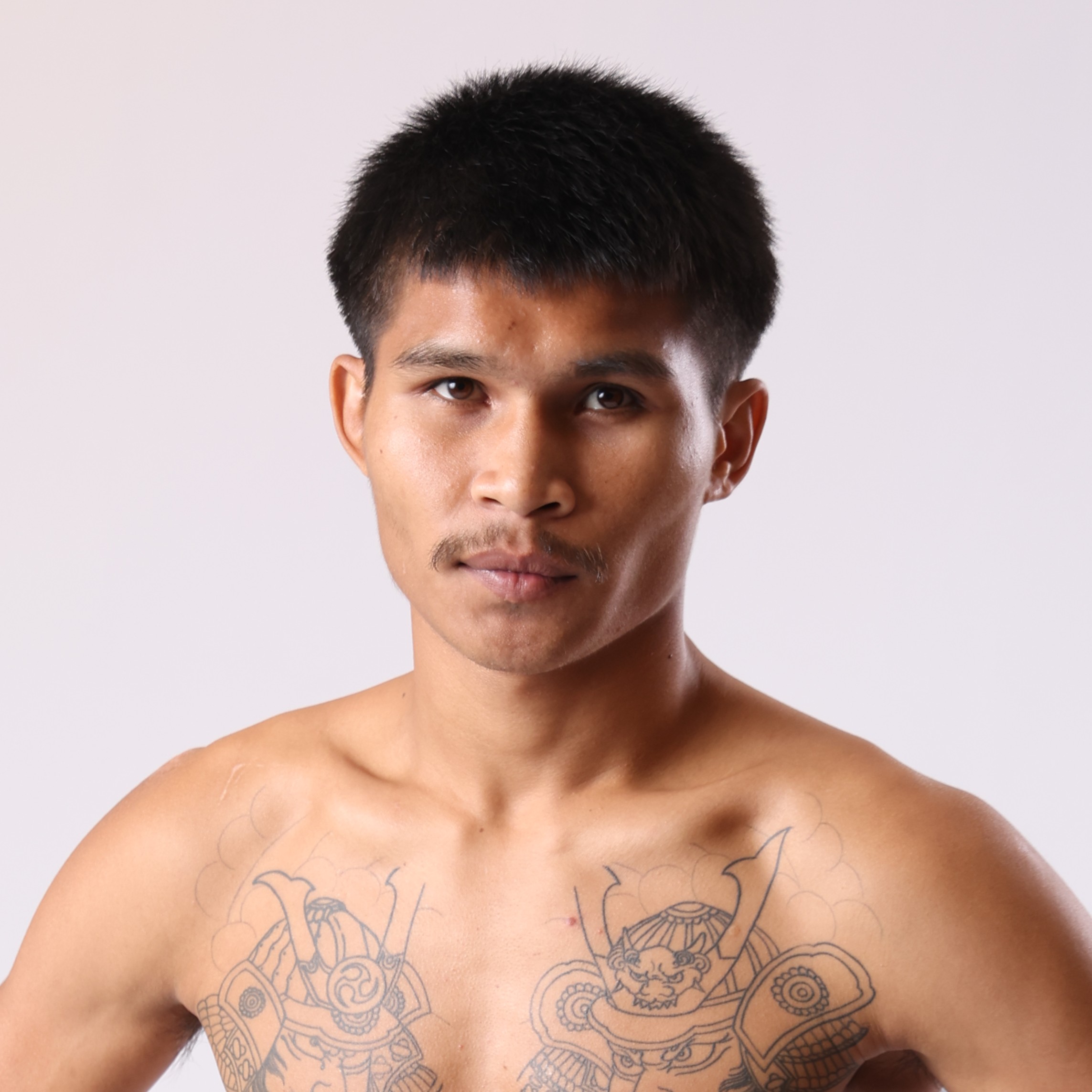 セーンサックグン・オー.カムイン